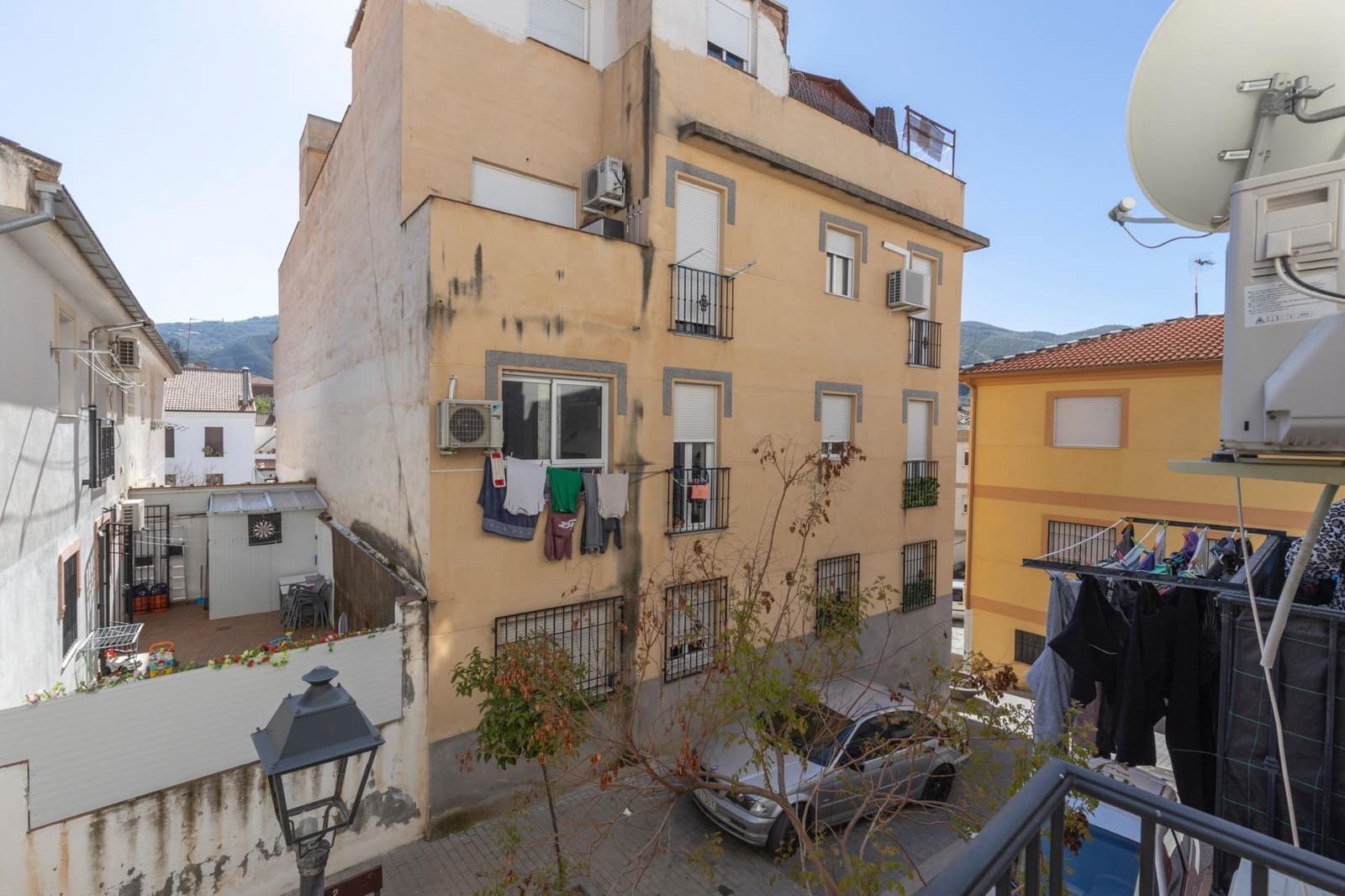 2 bedroom Flat for sale in Cenes de la Vega - € 144,000 (Ref: 9627837)