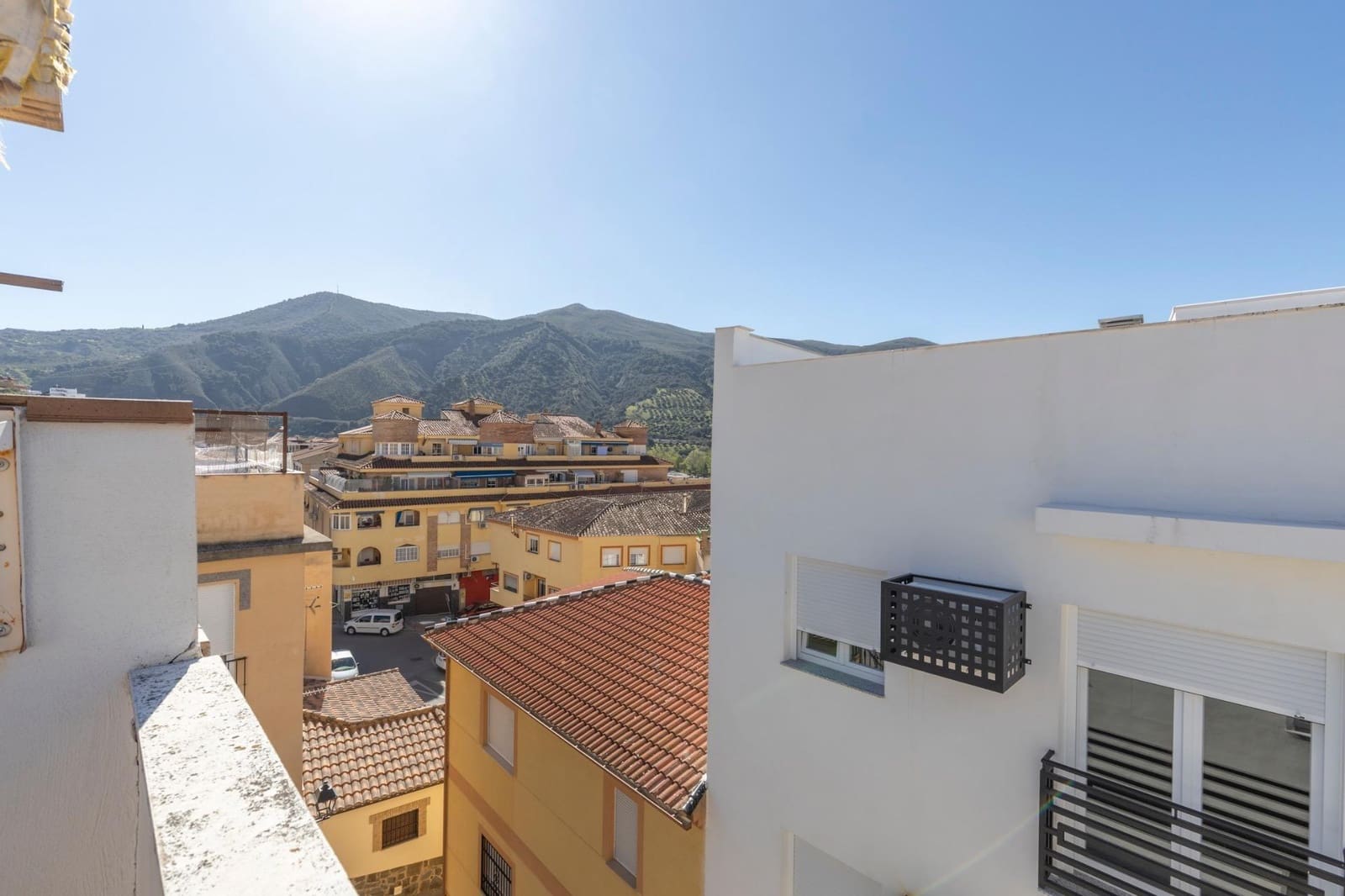 2 bedroom Flat for sale in Cenes de la Vega - € 144,000 (Ref: 9627837)