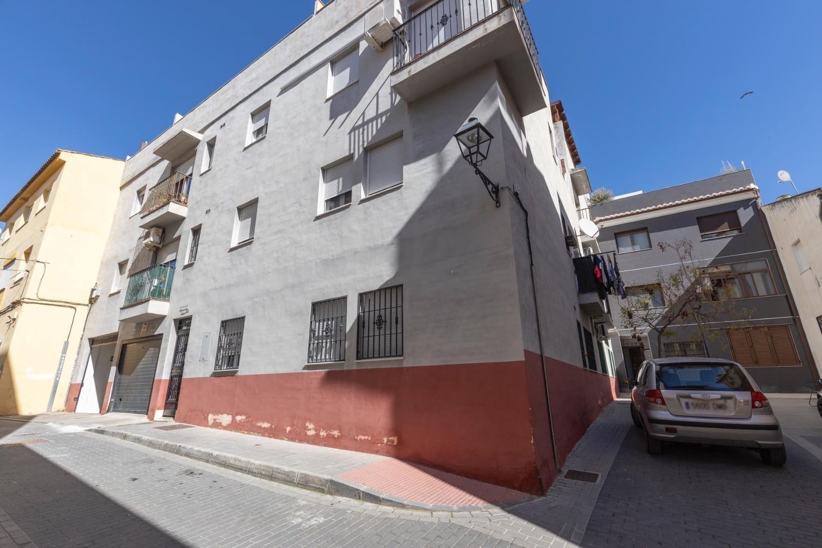 2 bedroom Flat for sale in Cenes de la Vega - € 144,000 (Ref: 9627837)