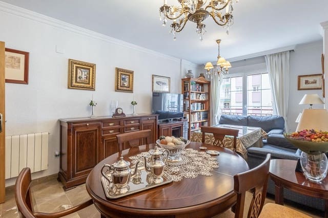 3 quarto Apartamento para venda em Granada cidade - 389 000 € (Ref: 9627838)