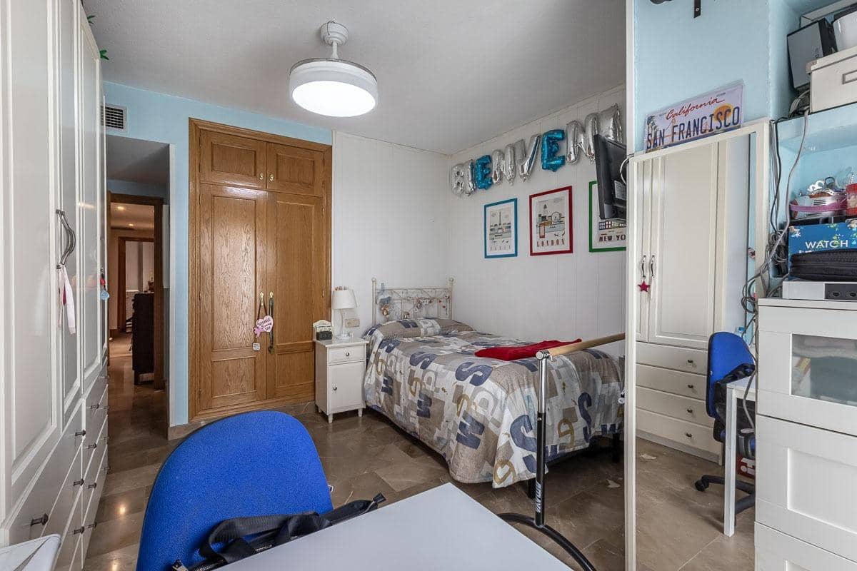 3 camera da letto Appartamento in vendita in Granada citta - 389.000 € (Rif: 9627838)