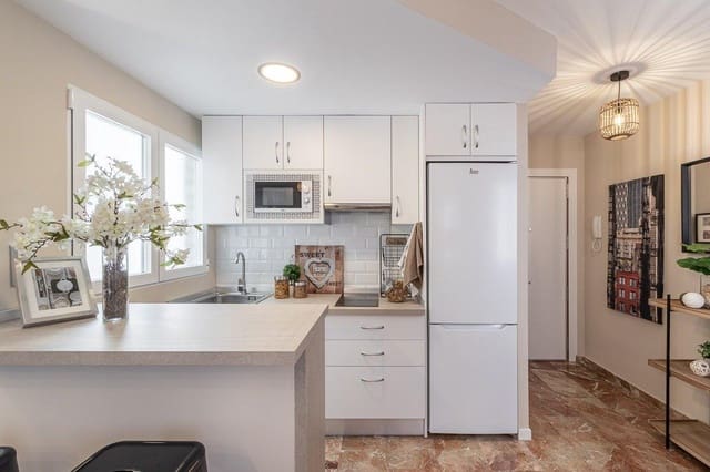 2 soverom Leilighet til salgs i Centro, Granada by - € 245 000 (Ref: 9630329)