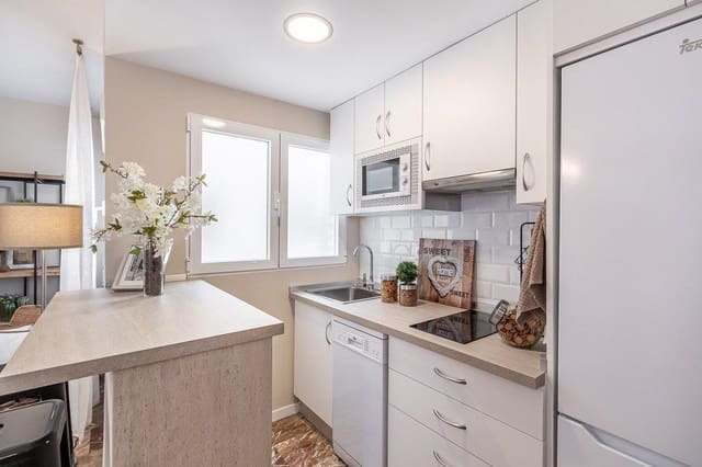 2 soverom Leilighet til salgs i Centro, Granada by - € 245 000 (Ref: 9630329)