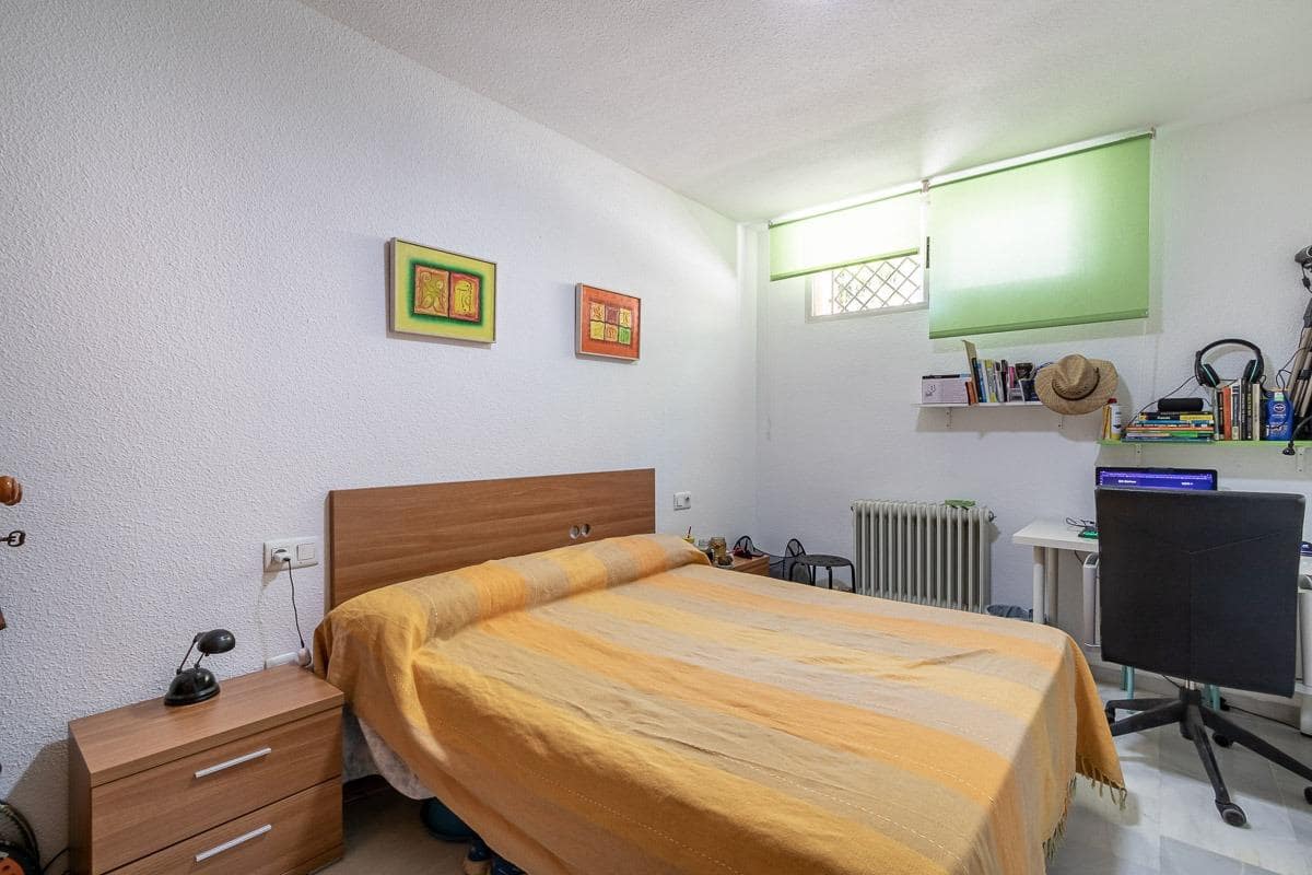 7 soverom Leilighet til salgs i Granada by med garasje - € 295 000 (Ref: 9630334)