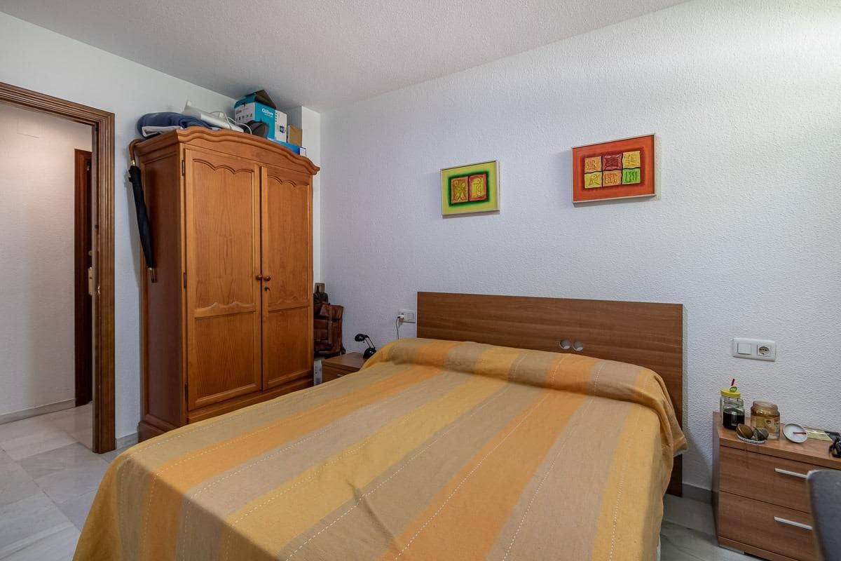 7 soverom Leilighet til salgs i Granada by med garasje - € 295 000 (Ref: 9630334)