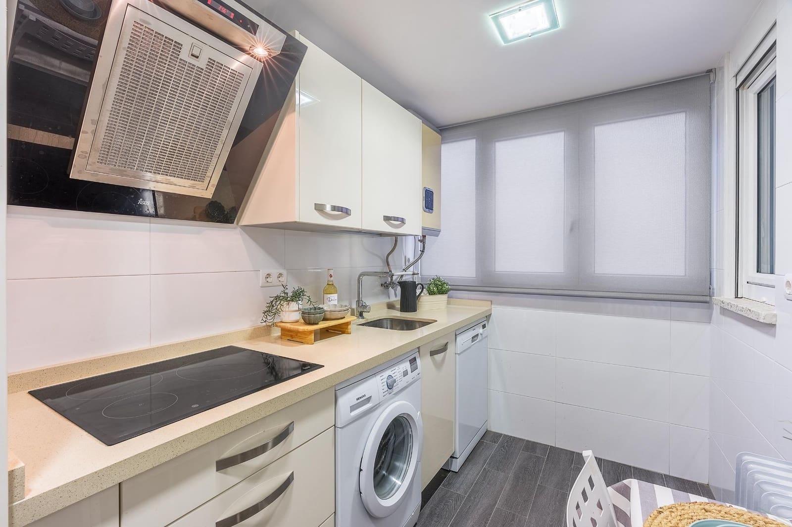 4 slaapkamer Flat te koop in Granada stad - € 345.000 (Ref: 9634545)