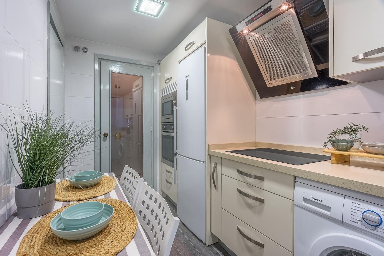 4 slaapkamer Flat te koop in Granada stad - € 345.000 (Ref: 9634545)