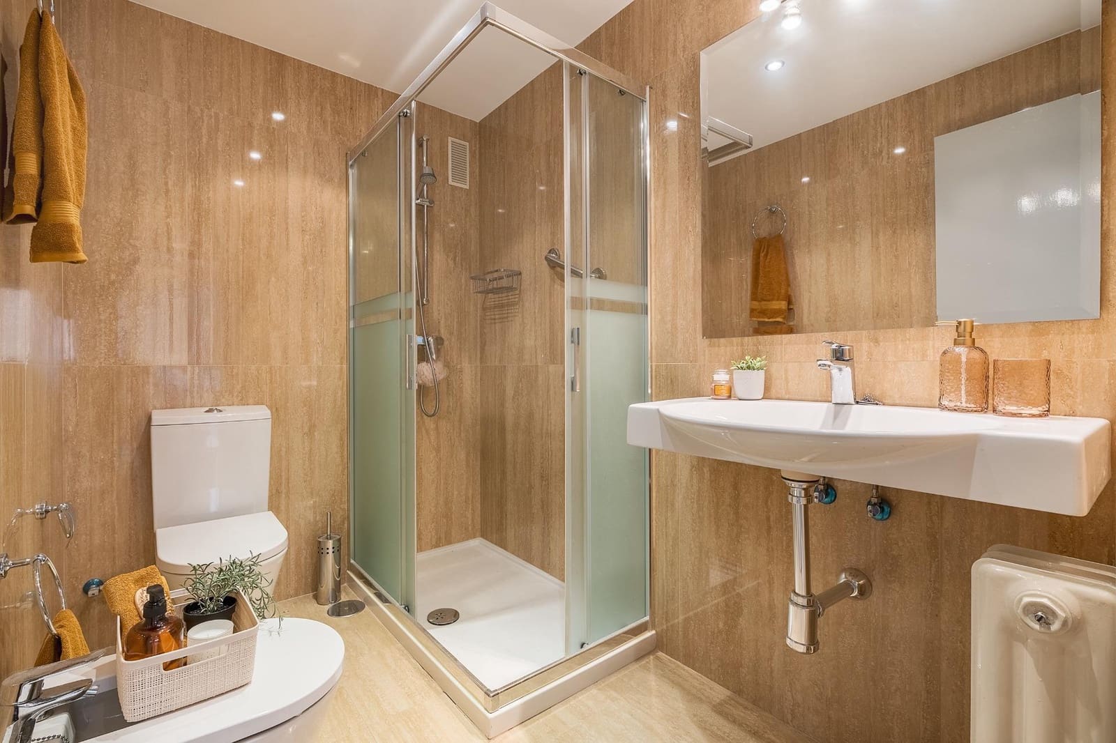 4 slaapkamer Flat te koop in Granada stad - € 345.000 (Ref: 9634545)