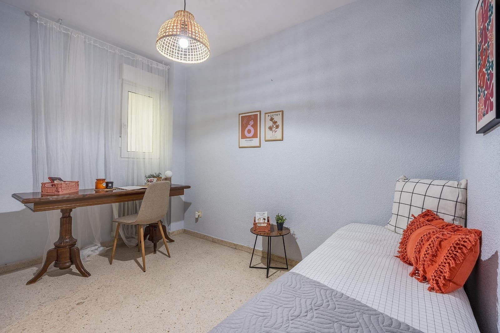 4 slaapkamer Flat te koop in Granada stad - € 345.000 (Ref: 9634545)