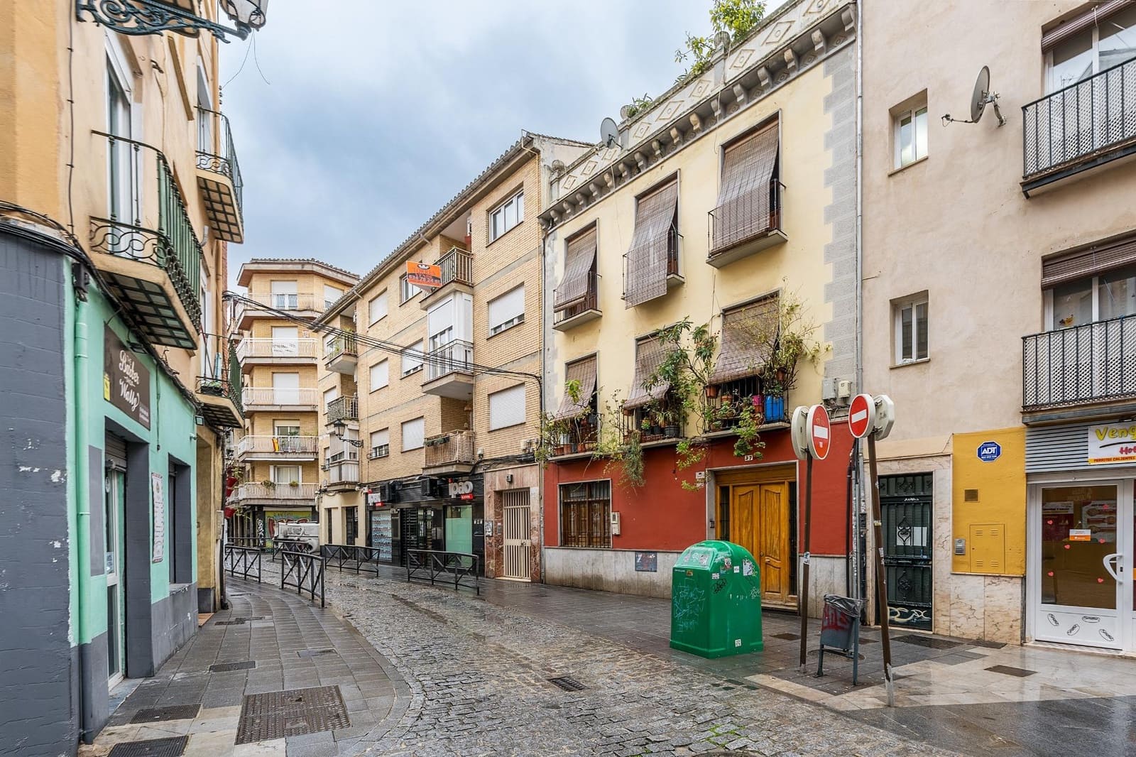 4 slaapkamer Flat te koop in Granada stad - € 345.000 (Ref: 9634545)