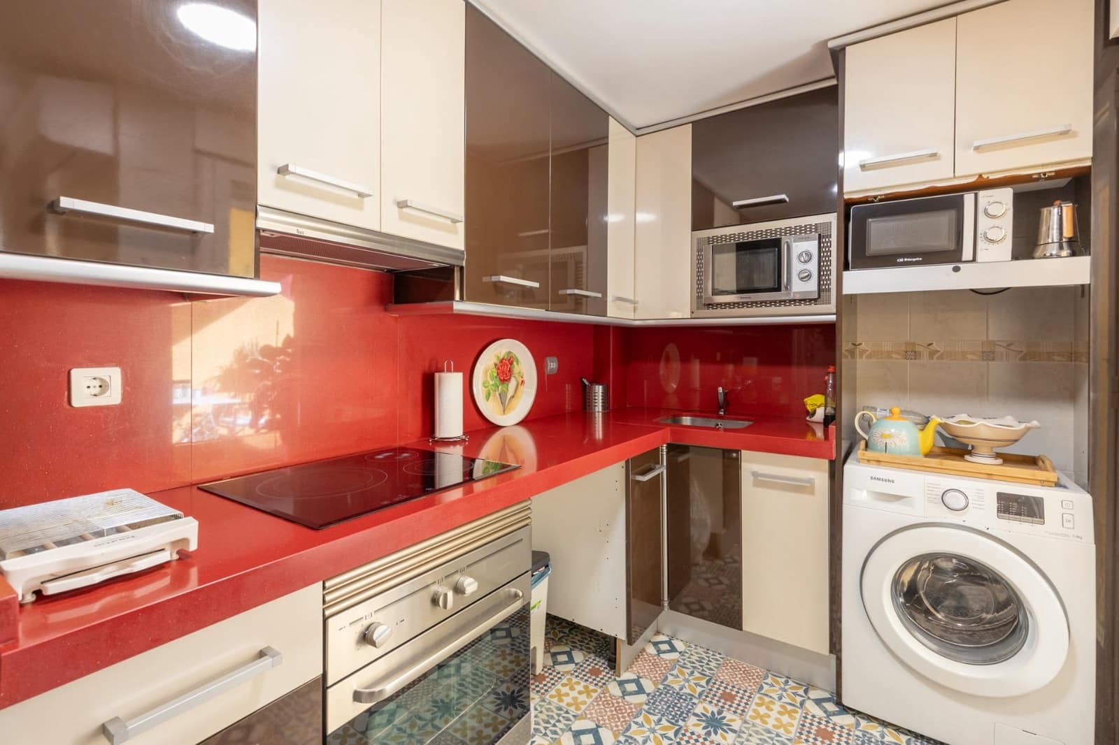 2 soverom Leilighet til salgs i Churriana de la Vega med garasje - € 179 900 (Ref: 9634546)