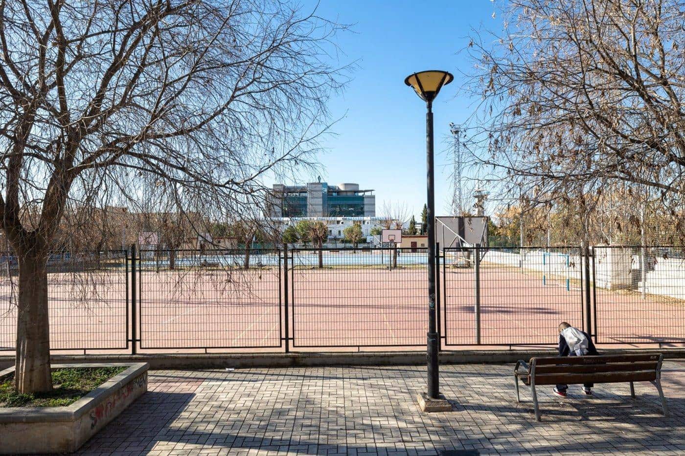 3 Zimmer Wohnung zu verkaufen in Granada Stadt - 225.000 € (Ref: 9634548)