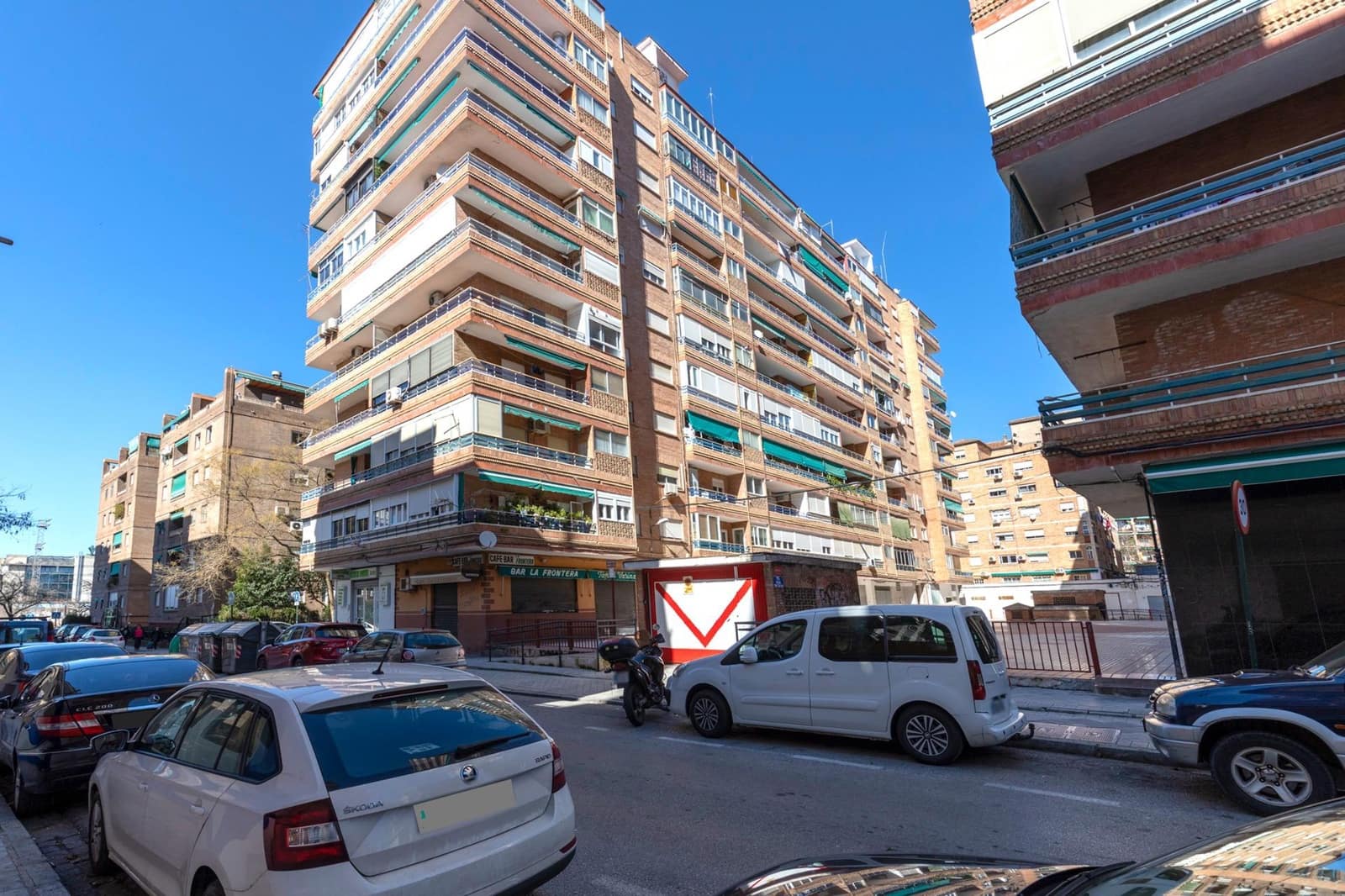 3 Zimmer Wohnung zu verkaufen in Granada Stadt - 225.000 € (Ref: 9634548)