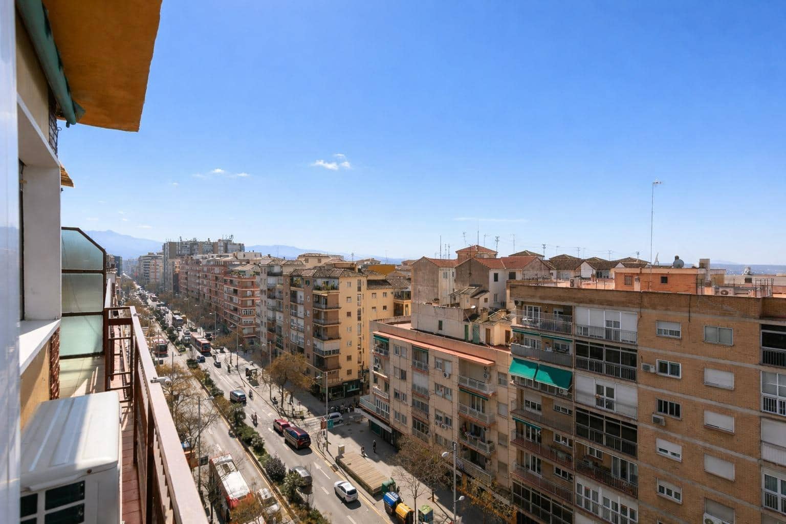 2 slaapkamer Penthouse te koop in Granada stad - € 329.000 (Ref: 9634550)