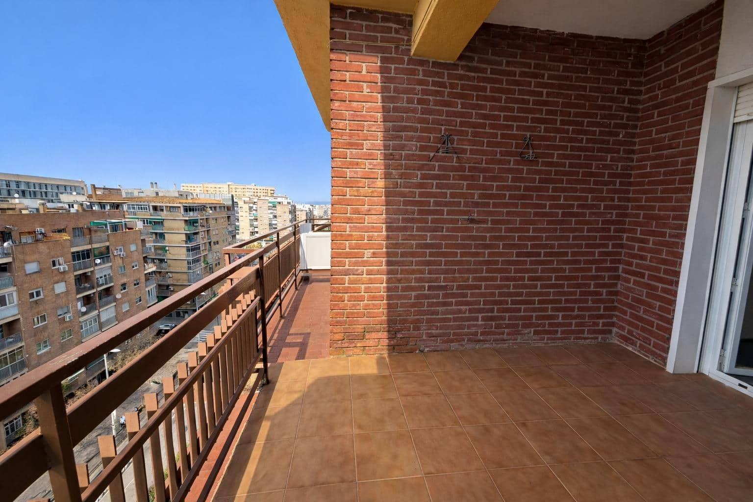 2 slaapkamer Penthouse te koop in Granada stad - € 329.000 (Ref: 9634550)