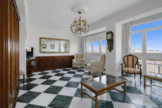 2 slaapkamer Penthouse te koop in Centro, Granada stad - € 329.000 (Ref: 9634550)