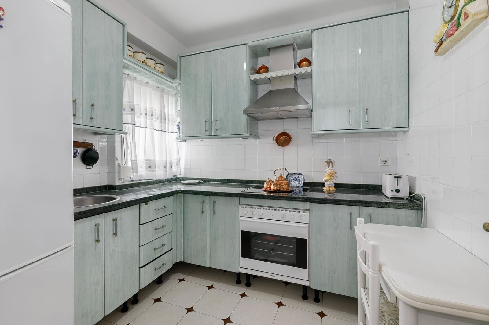 2 slaapkamer Penthouse te koop in Granada stad - € 329.000 (Ref: 9634550)