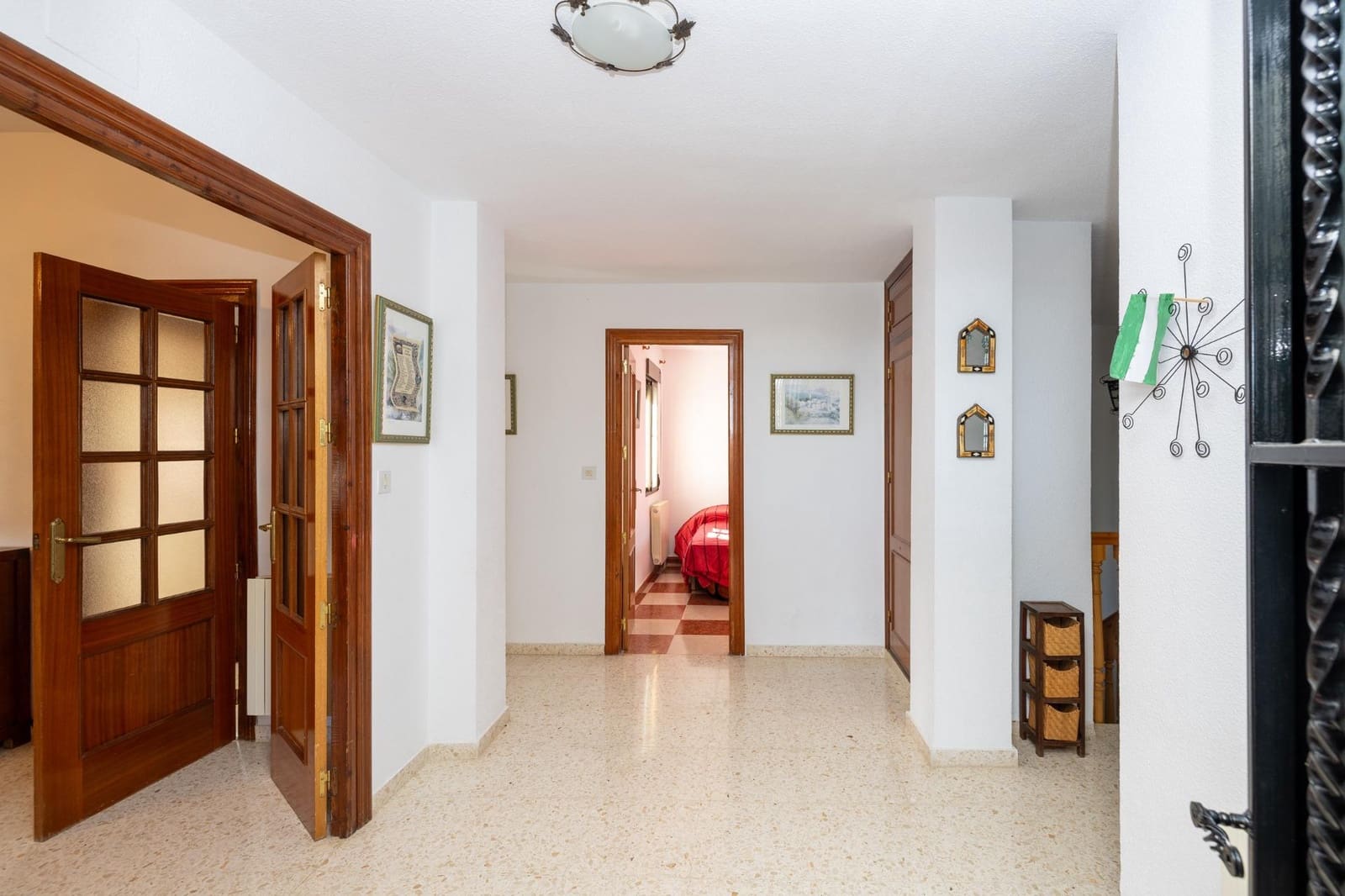 7 slaapkamer Villa te koop in Otura met zwembad garage - € 420.000 (Ref: 9637861)