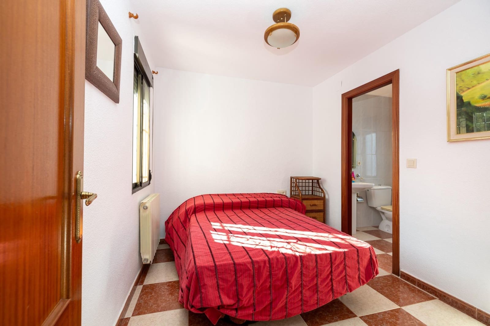 7 slaapkamer Villa te koop in Otura met zwembad garage - € 420.000 (Ref: 9637861)