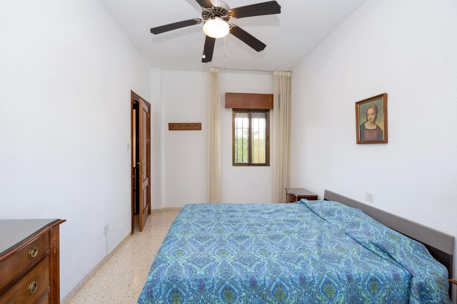 7 slaapkamer Villa te koop in Otura met zwembad garage - € 420.000 (Ref: 9637861)