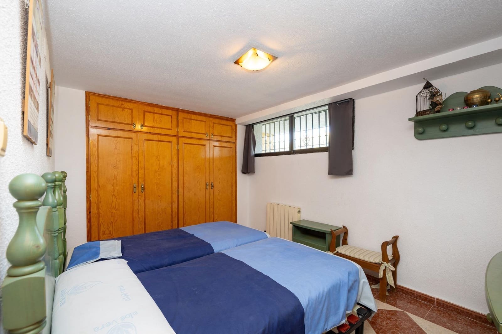 7 slaapkamer Villa te koop in Otura met zwembad garage - € 420.000 (Ref: 9637861)