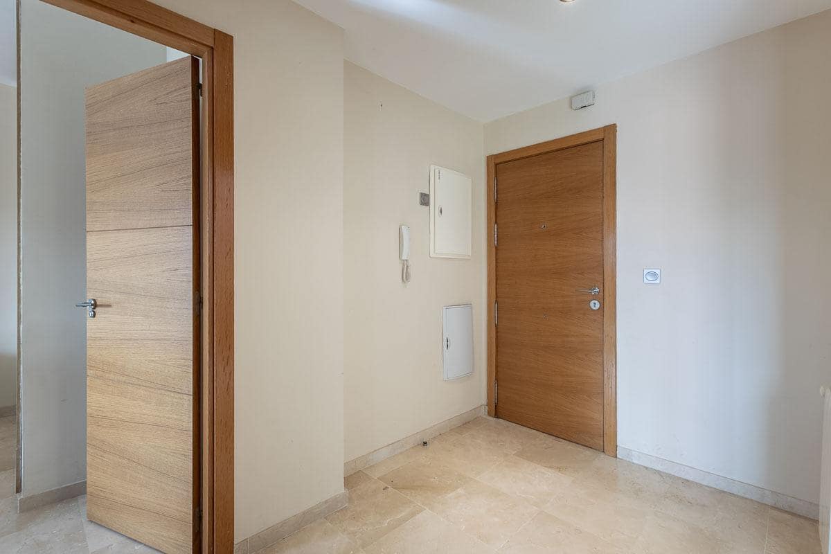 1 bedroom Flat for sale in Albolote with pool garage - € 109,000 (Ref: 9637863)