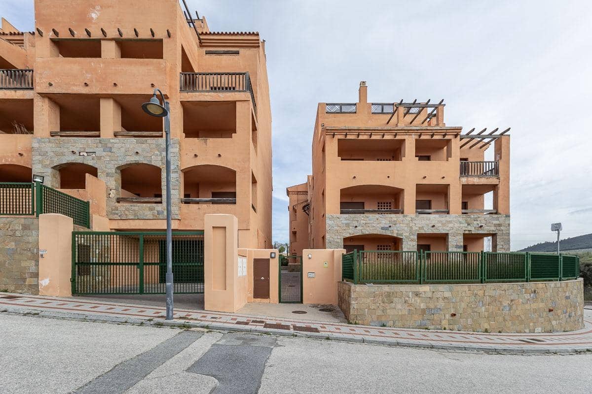 1 bedroom Flat for sale in Albolote with pool garage - € 109,000 (Ref: 9637863)