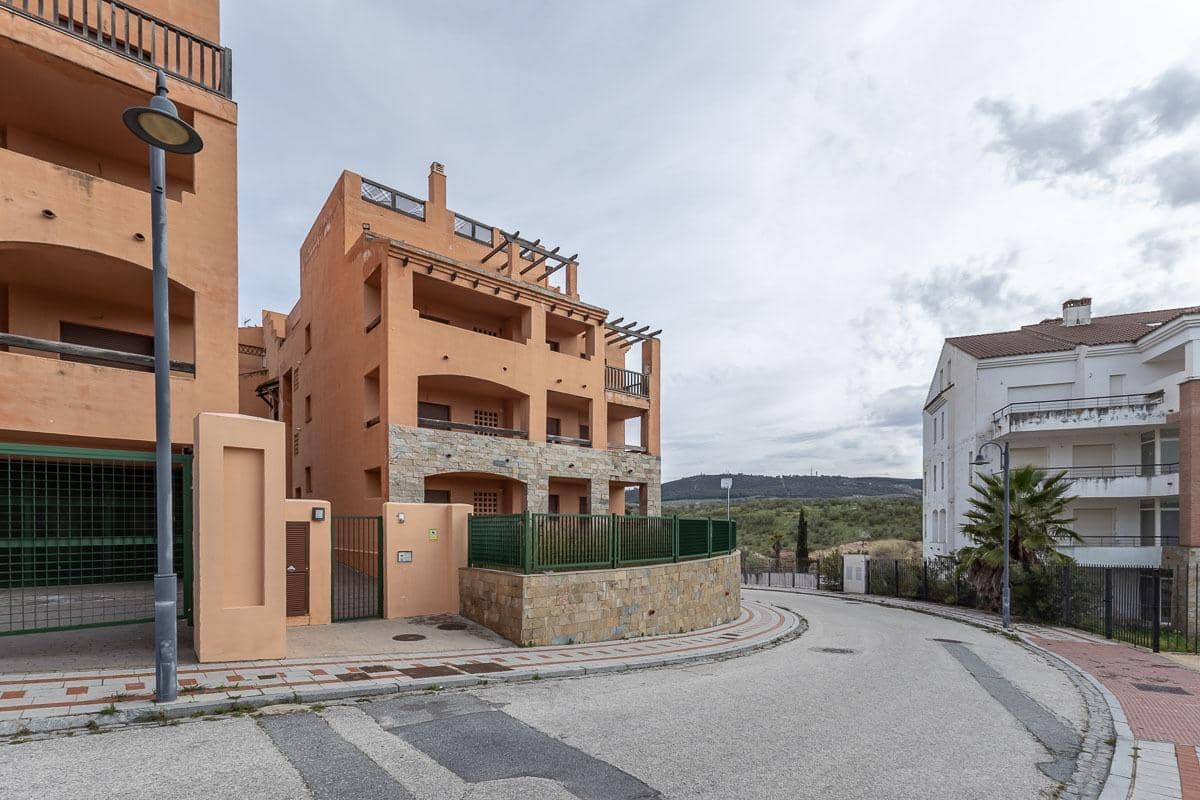 1 bedroom Flat for sale in Albolote with pool garage - € 109,000 (Ref: 9637863)