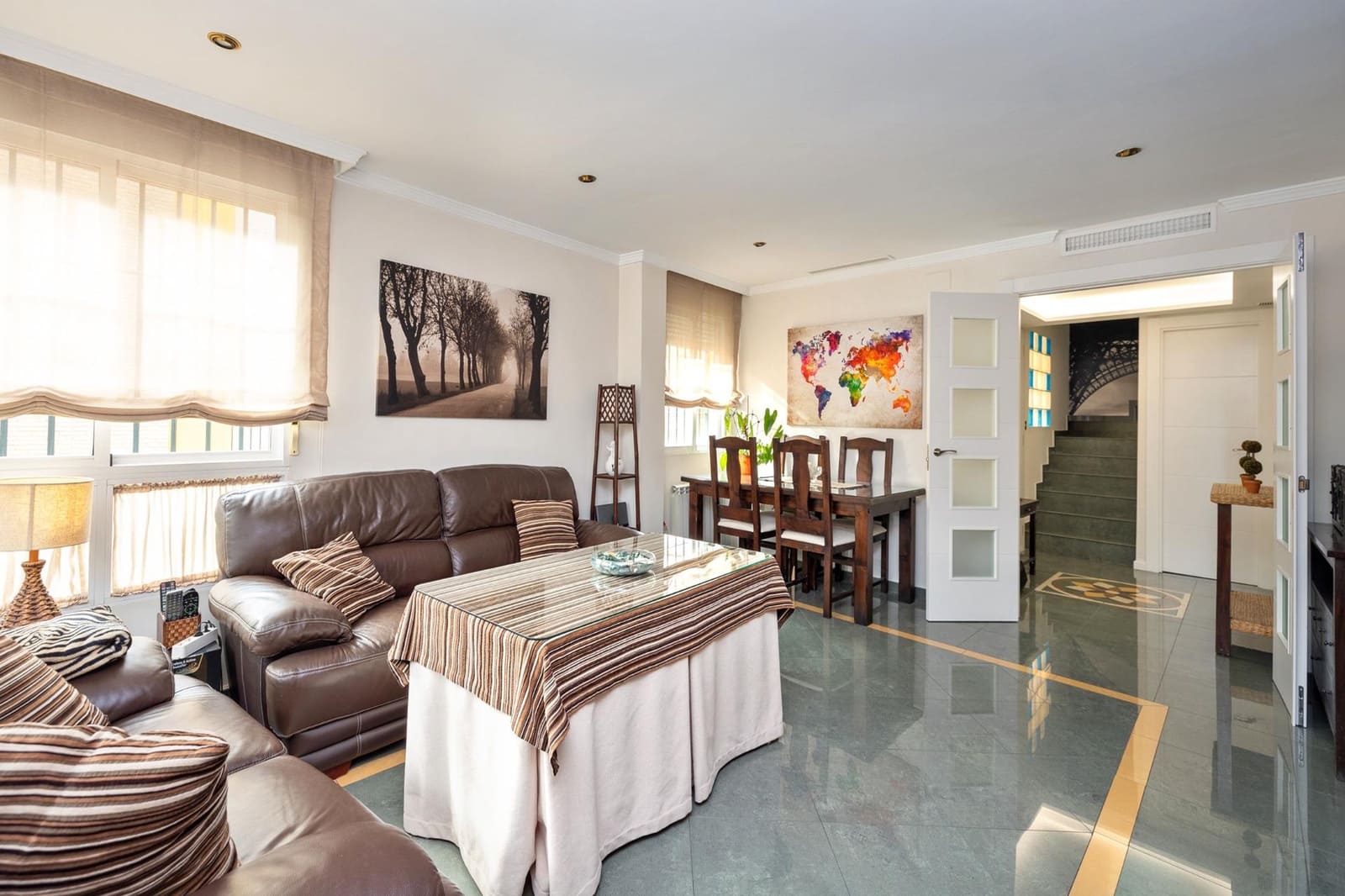 3 sypialnia Dom szeregowy na sprzedaż w Miasto Grenada z garażem - 390 900 € (Ref: 9637864)