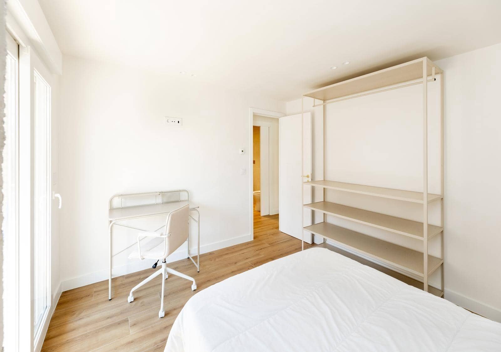 4 Zimmer Wohnung zu verkaufen in Granada Stadt - 350.000 € (Ref: 9637865)