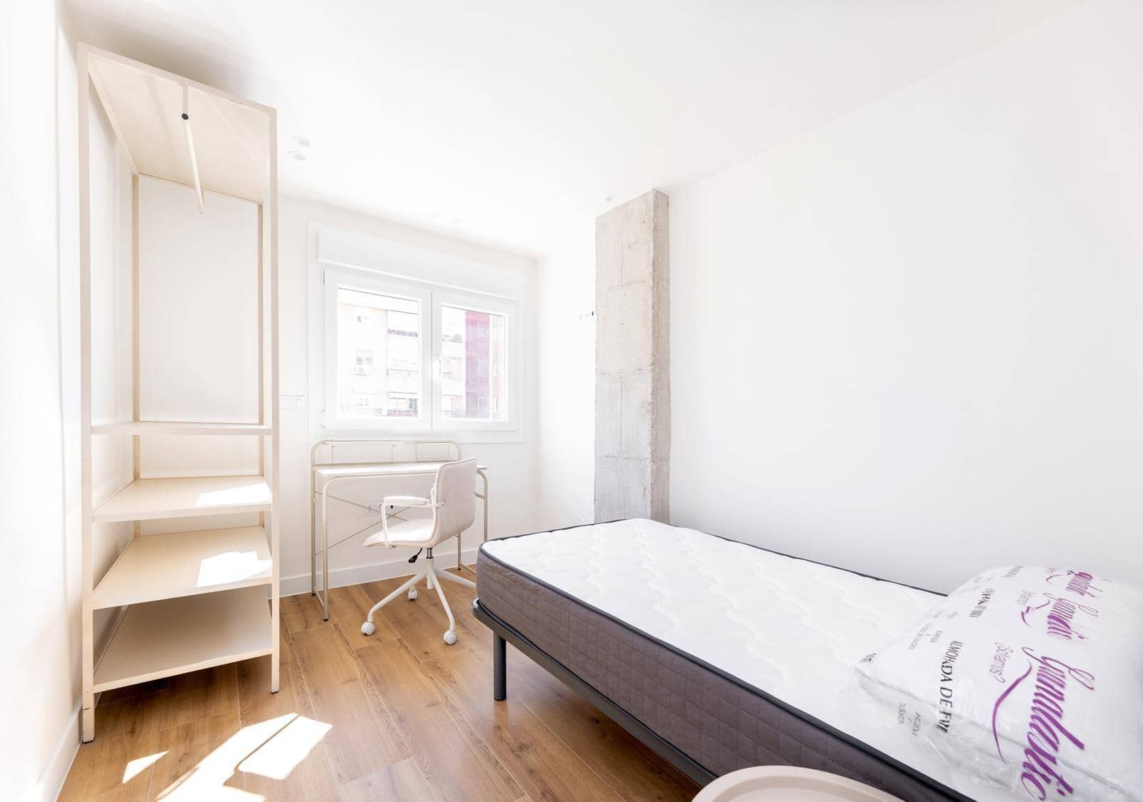 4 Zimmer Wohnung zu verkaufen in Granada Stadt - 350.000 € (Ref: 9637865)