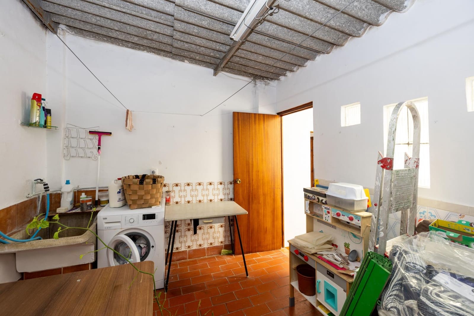 4 bedroom Terraced Villa for sale in Melegis - € 98,800 (Ref: 9645286)