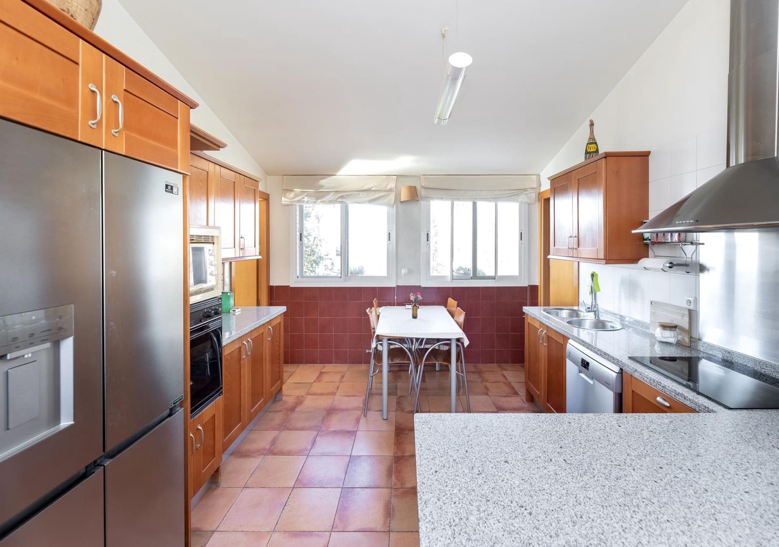 4 camera da letto Villa in vendita in Cajar con piscina garage - 600.000 € (Rif: 9645287)