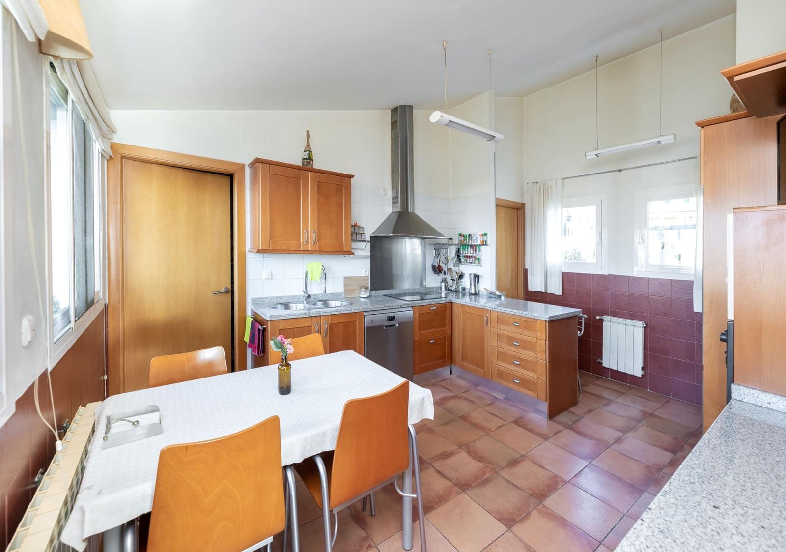 4 camera da letto Villa in vendita in Cajar con piscina garage - 600.000 € (Rif: 9645287)