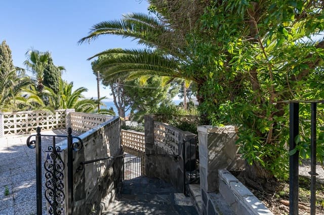 9 sypialnia Willa na sprzedaż w La Herradura, Almuñécar z basenem garażem - 1 100 000 € (Ref: 9645288)