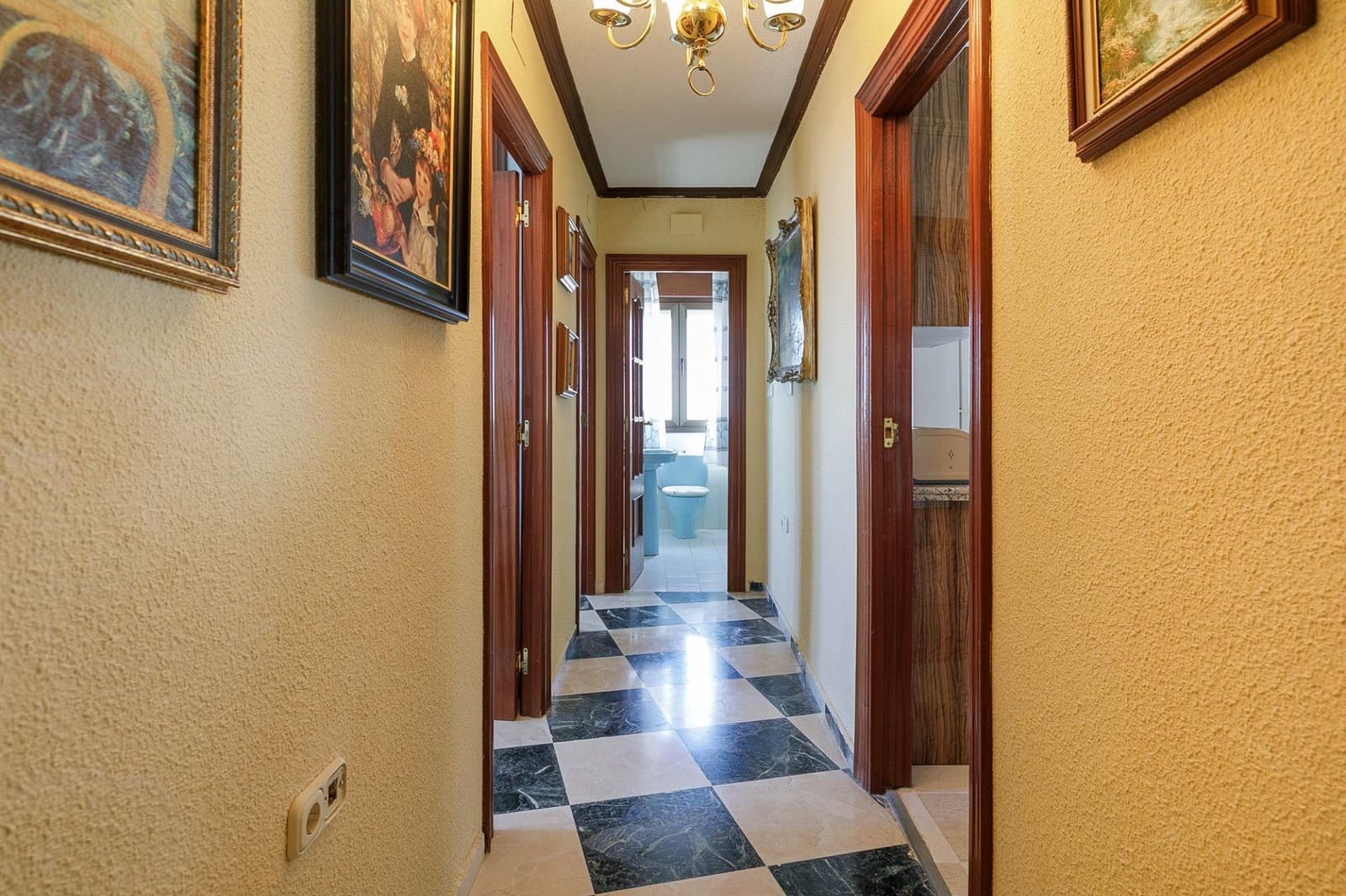 9 sypialnia Willa na sprzedaż w La Herradura z basenem garażem - 1 100 000 € (Ref: 9645288)