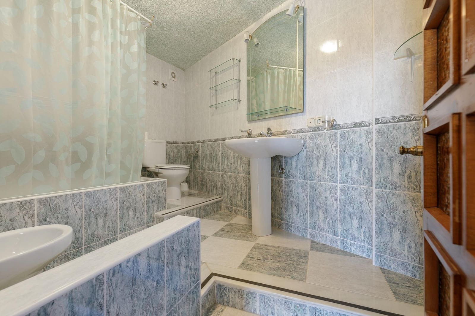 9 sypialnia Willa na sprzedaż w La Herradura z basenem garażem - 1 100 000 € (Ref: 9645288)