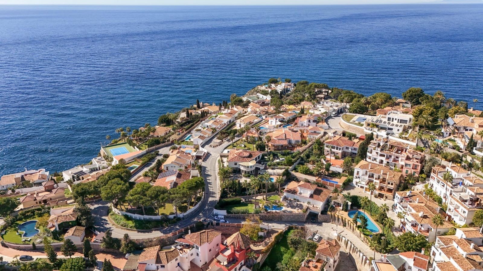 9 sypialnia Willa na sprzedaż w La Herradura z basenem garażem - 1 100 000 € (Ref: 9645288)