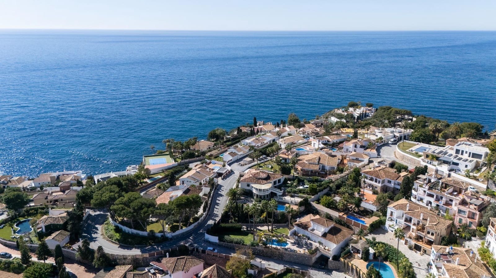 9 sypialnia Willa na sprzedaż w La Herradura z basenem garażem - 1 100 000 € (Ref: 9645288)