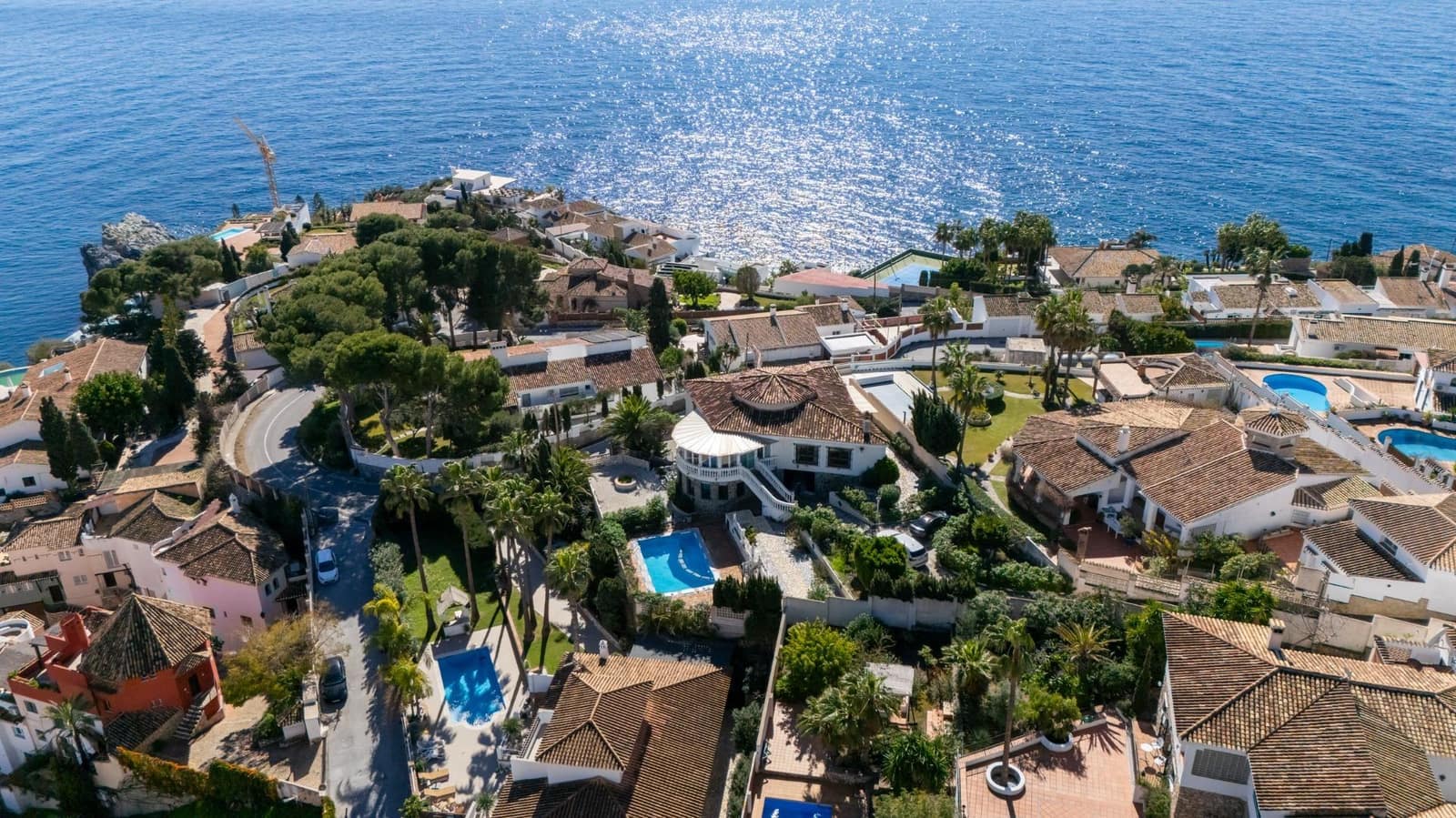 9 sypialnia Willa na sprzedaż w La Herradura z basenem garażem - 1 100 000 € (Ref: 9645288)