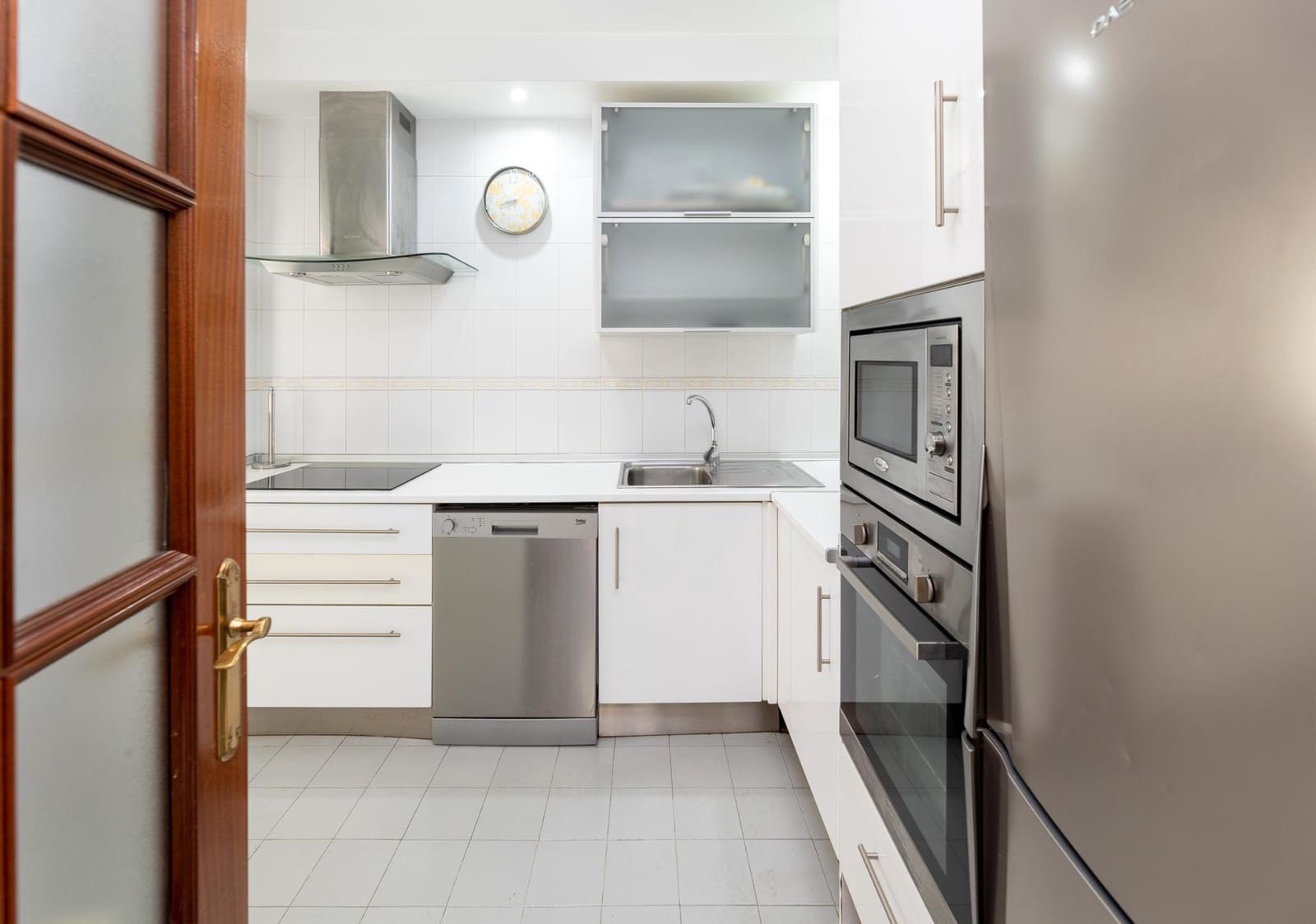 4 sovrum Lägenhet till salu i Granada stad - 265 000 € (Ref: 9645290)