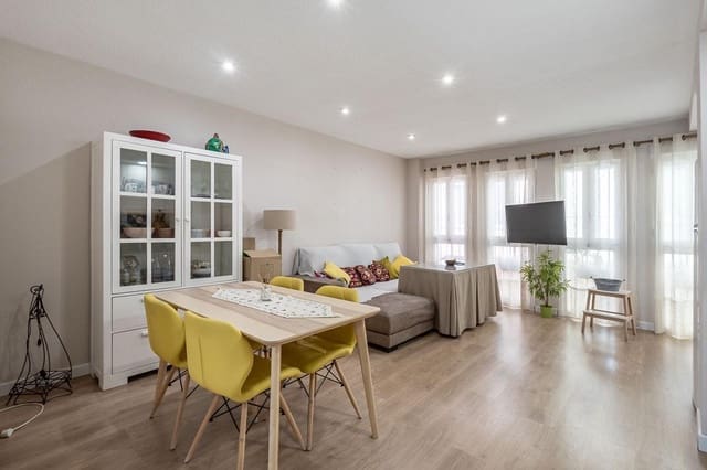 2 Zimmer Wohnung zu verkaufen in Granada Stadt - 290.000 € (Ref: 9648392)