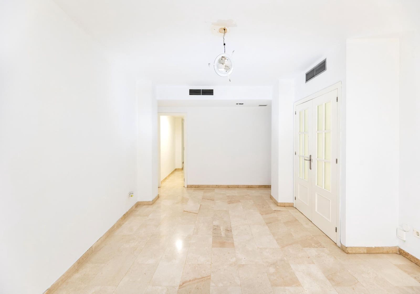 3 quarto Apartamento para venda em Granada cidade - 335 000 € (Ref: 9648393)