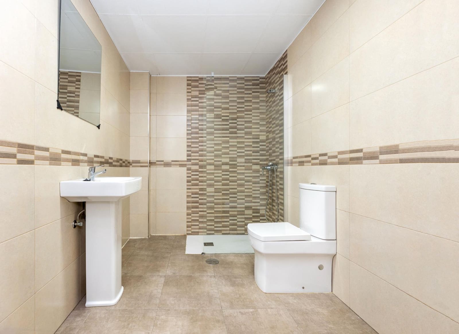 3 quarto Apartamento para venda em Granada cidade - 335 000 € (Ref: 9648393)