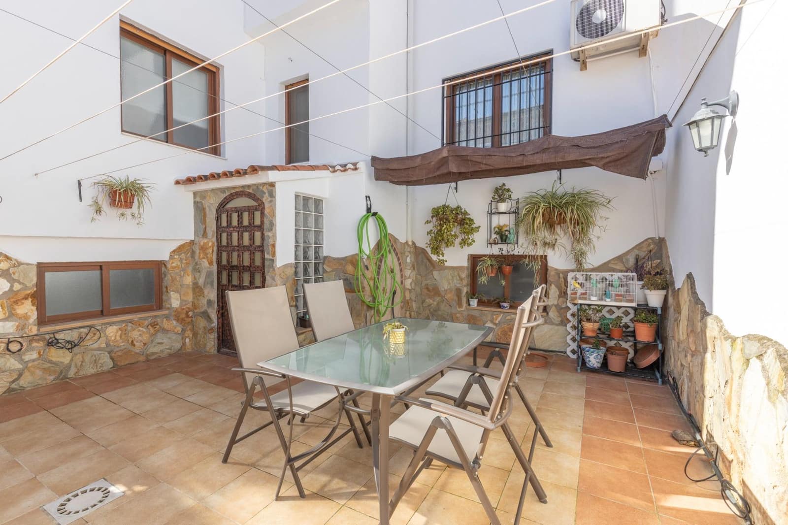 4 chambre Villa/Maison Mitoyenne à vendre à Chauchina avec garage - 285 900 € (Ref: 9652251)