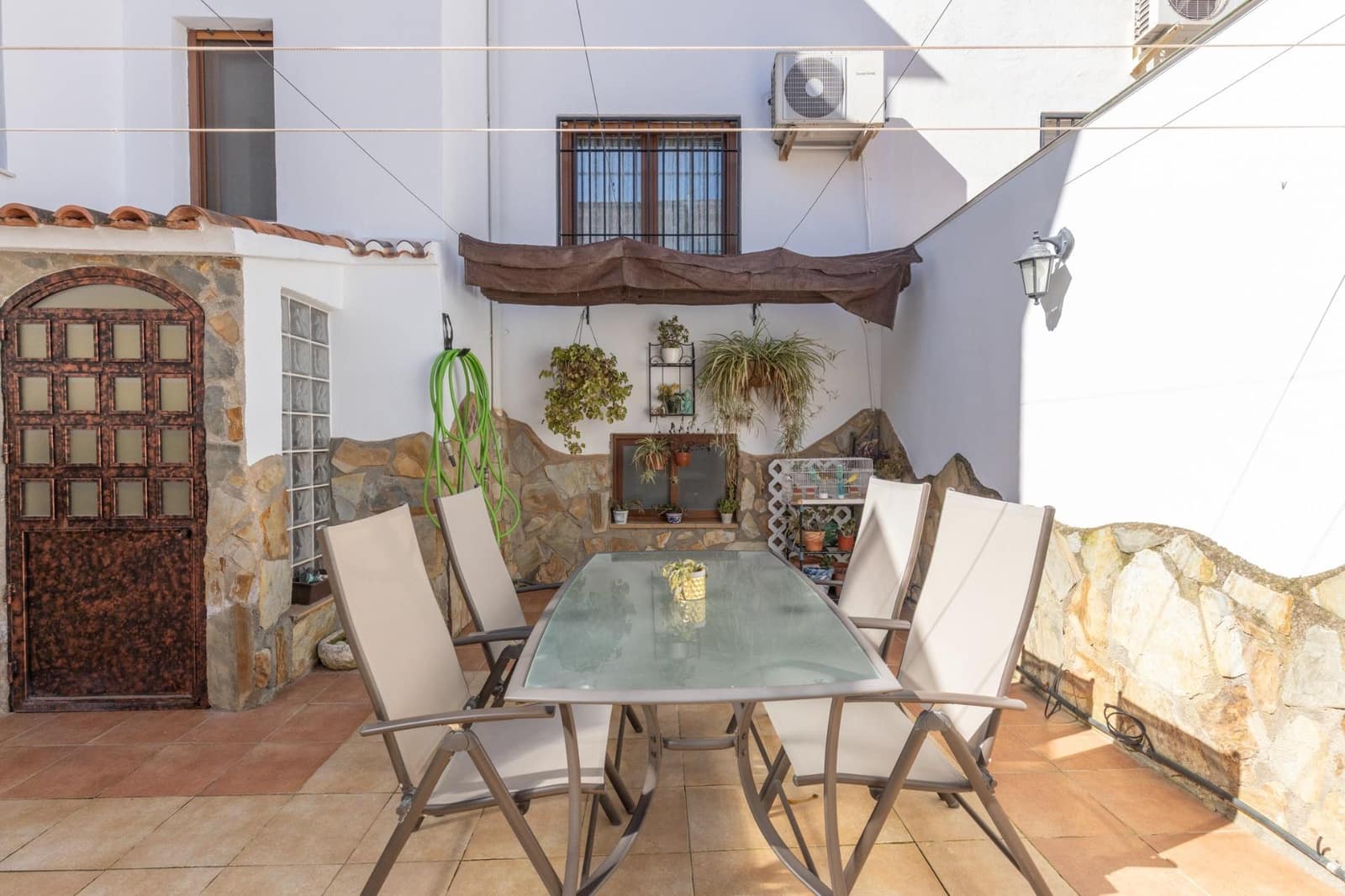 4 chambre Villa/Maison Mitoyenne à vendre à Chauchina avec garage - 285 900 € (Ref: 9652251)