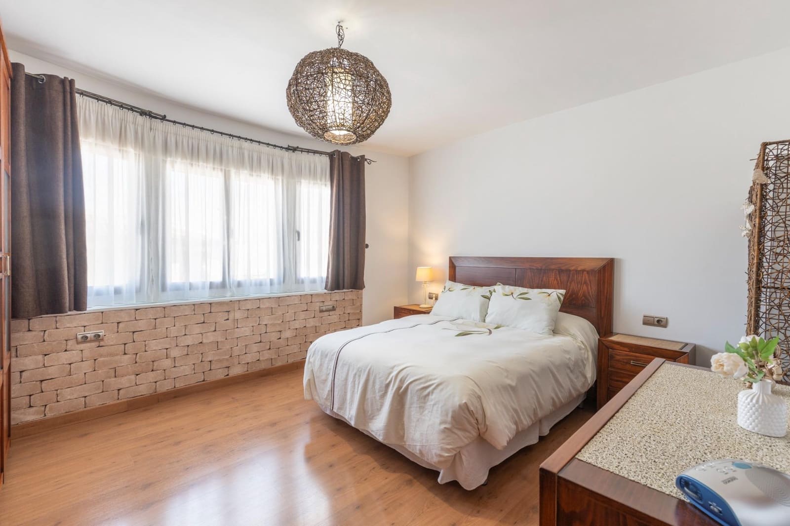 4 chambre Villa/Maison Mitoyenne à vendre à Chauchina avec garage - 285 900 € (Ref: 9652251)