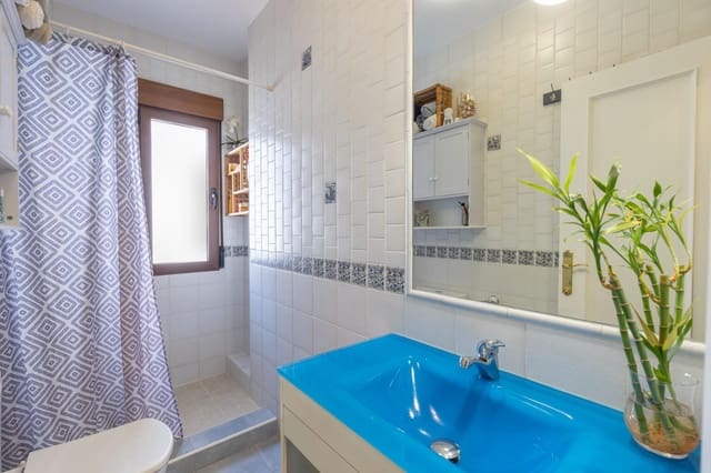 4 chambre Villa/Maison Mitoyenne à vendre à Chauchina avec garage - 285 900 € (Ref: 9652251)