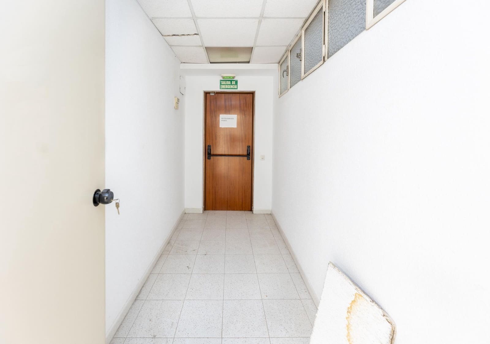 Kommersiell till salu i Granada stad - 980 000 € (Ref: 9652254)