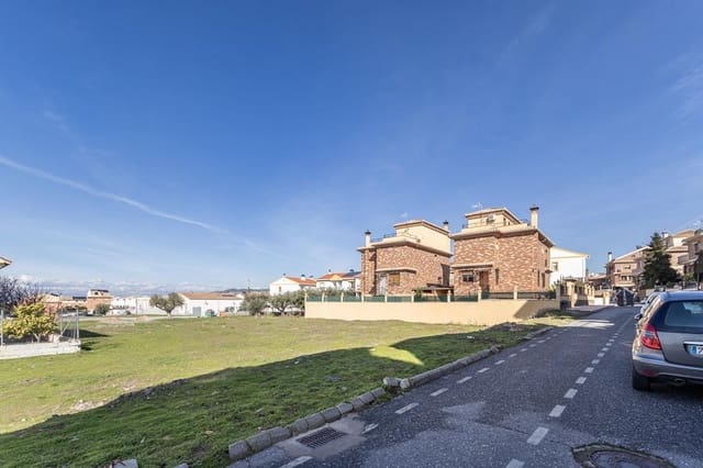 Tontti myytävänä paikassa Cájar - 112 000 € (Ref: 9652255)